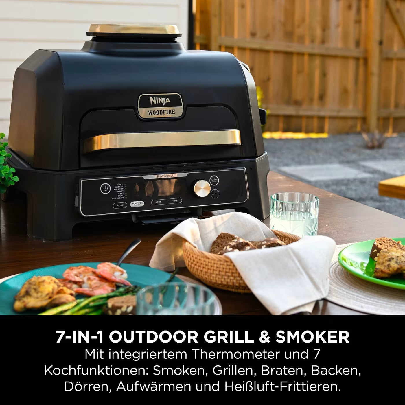 Ninja Woodfire Pro Connect XL Elektrischer Outdoor Grill & Smoker mit Abdeckung – Schwarz & Gold