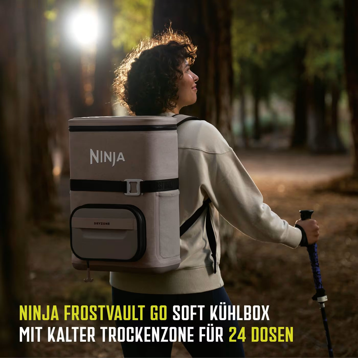 Ninja Outdoor FrostVault Go flexibler 17-Liter-Kühlrucksack für 24 Dosen mit kalter Trockenzone, Sandbeige