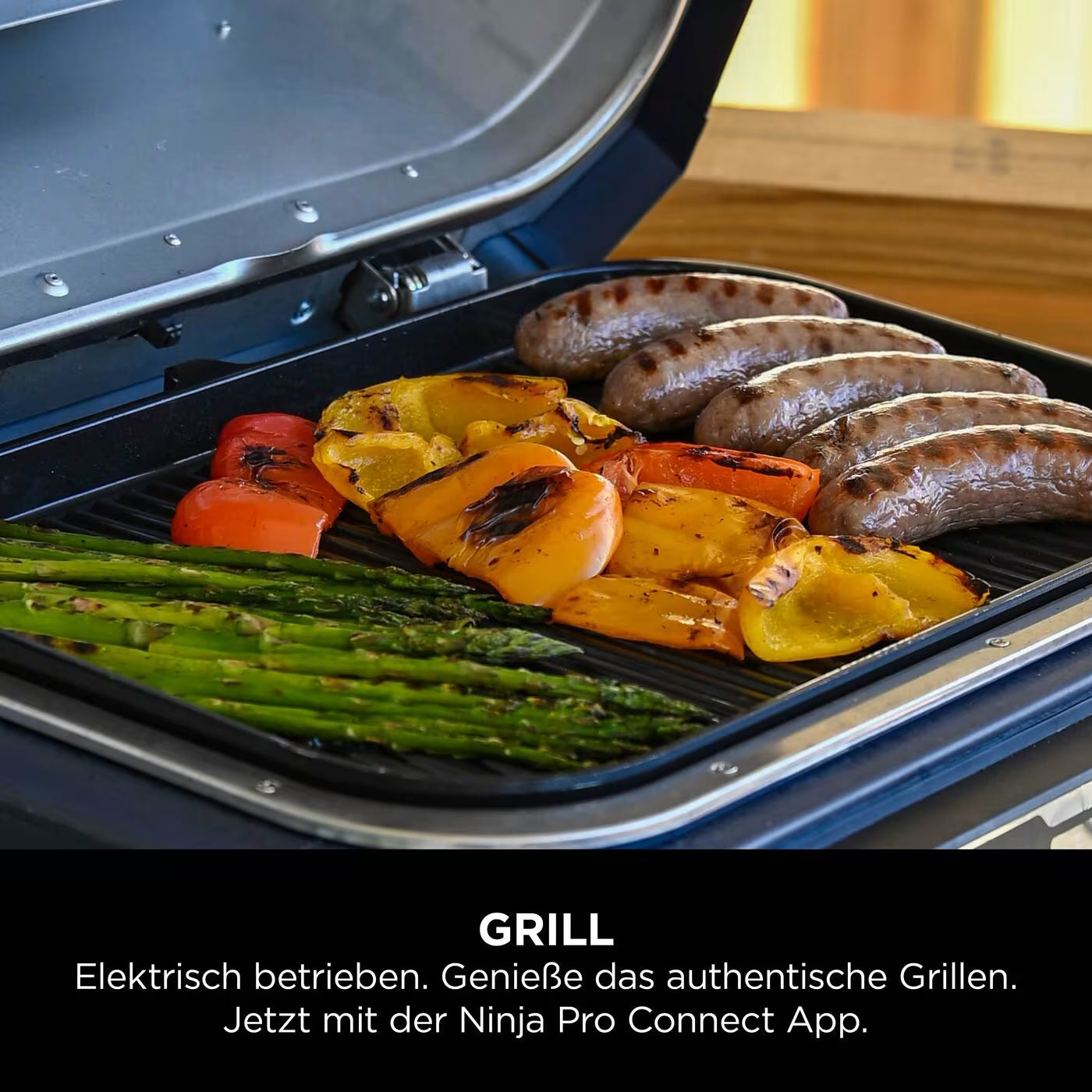 Ninja Woodfire Pro Connect XL Elektrischer Outdoor Grill & Smoker mit Abdeckung – Schwarz & Gold