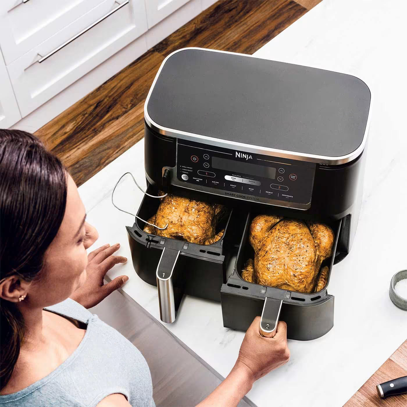 Ninja Foodi MAX Dual Zone Heißluftfritteuse mit digitalem Bratenthermometer