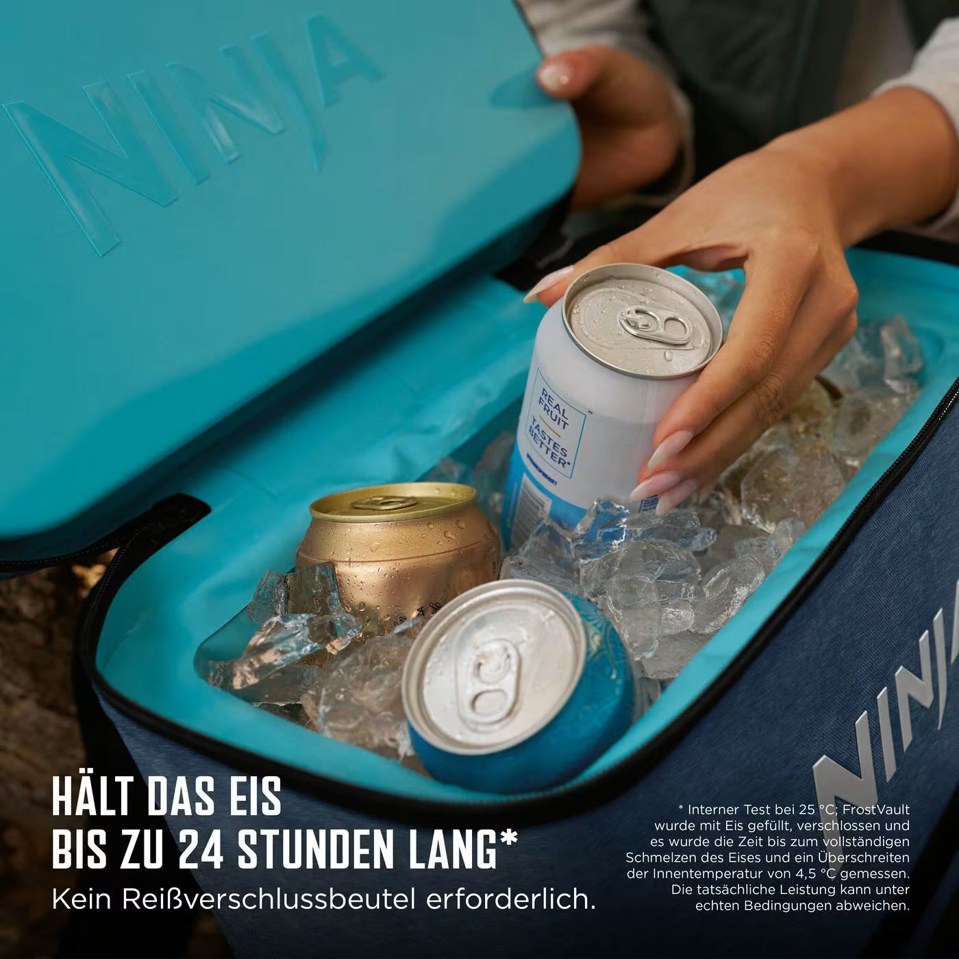 Ninja Outdoor FrostVault Go flexibler 17-Liter-Kühlrucksack für 24 Dosen mit kalter Trockenzone, Marineblau